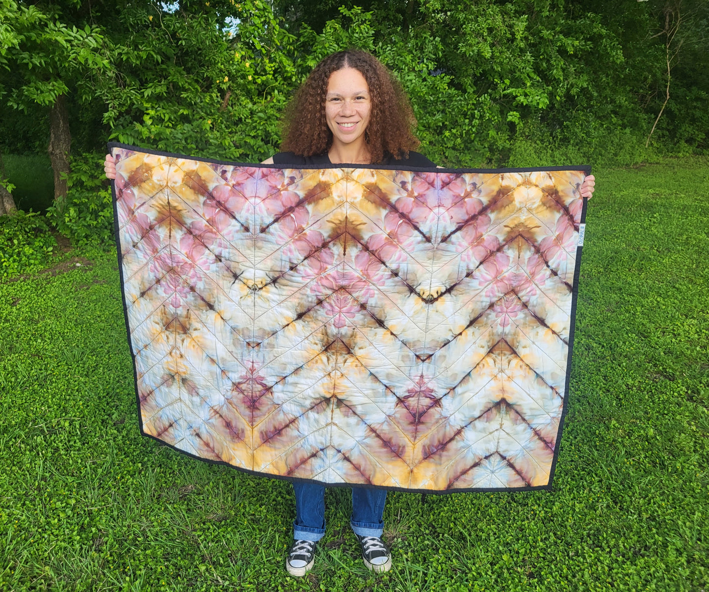 The Hawaiian Lei Lap Quilt - Double sided